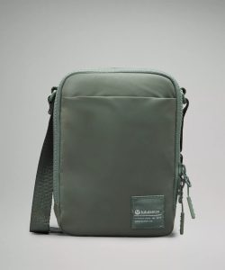 Lululemon Easy Access Crossbody Bag 1.5l