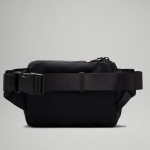 Lululemon Clean Lines Belt Bag Cam